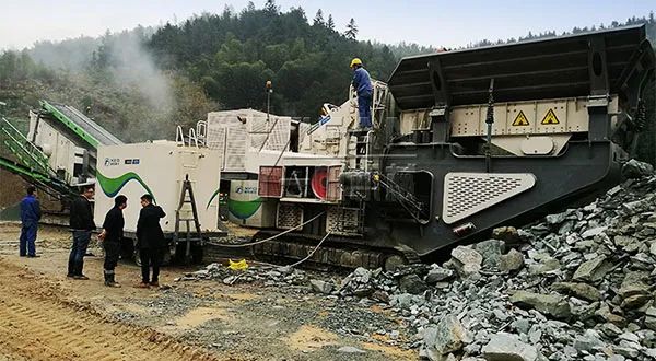 時產值近600萬！山美移動式破碎篩分一體站助力江蘇高碳鉻鐵礦破碎項目建設