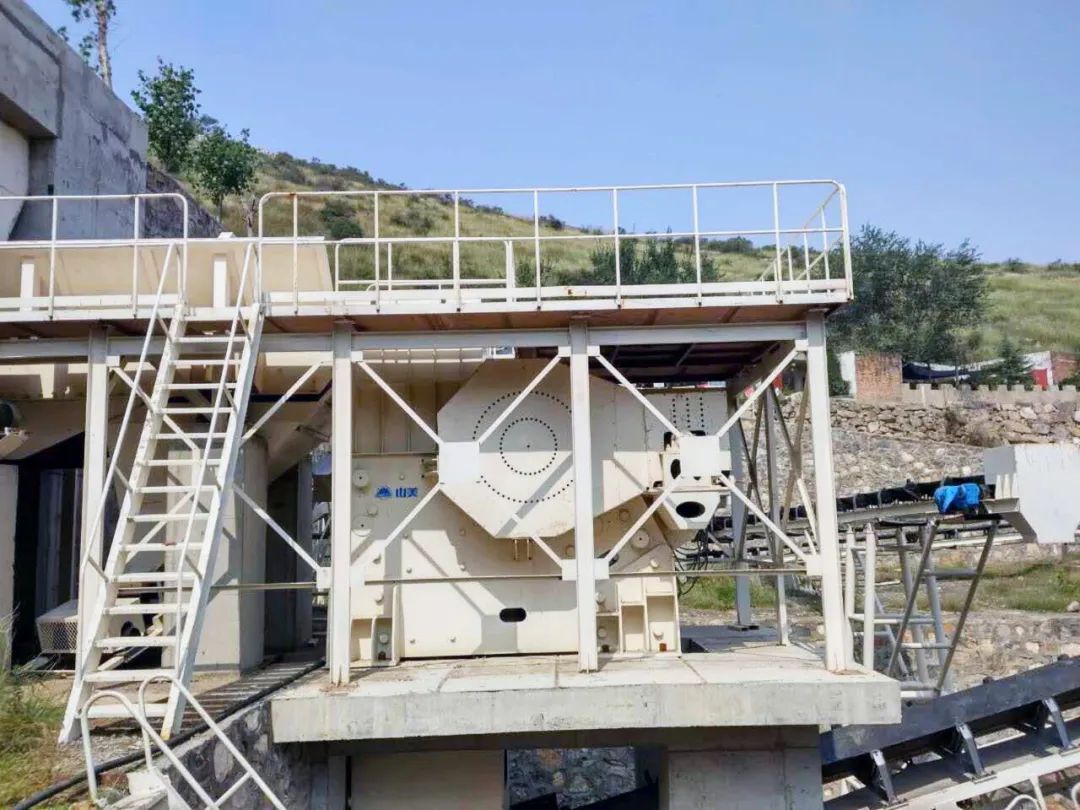 顎式破碎機 顎式破碎機